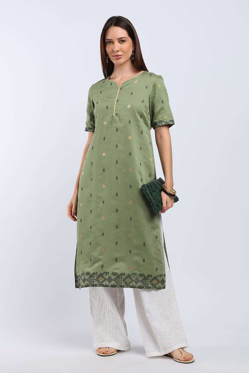 Mythri Women’s Cotton Embroidered Kurti | Sweetheart Neck Kurta with Golden Piping & Sequin Embroidery | Ethnic Kurti for Office Festive & Casual Wear - K142