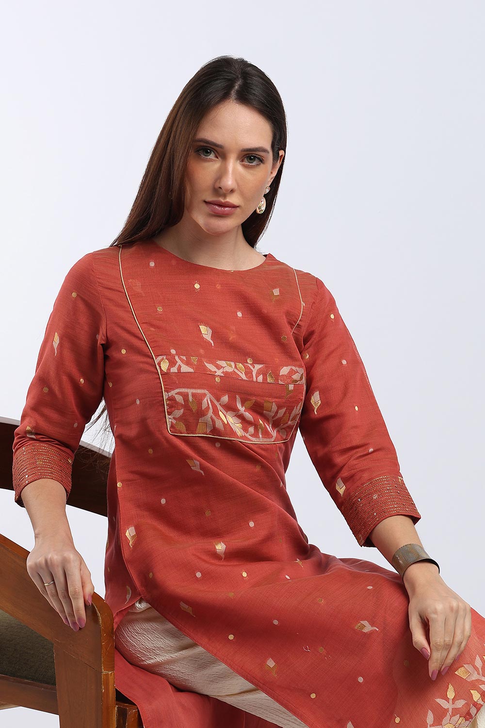 Mythri Women's Cotton Chanderi Printed Kurti | Straight Fit Ethnic Kurti with Zari Embroidery | Festive & Occasion Wear Kurta for Women - K141
