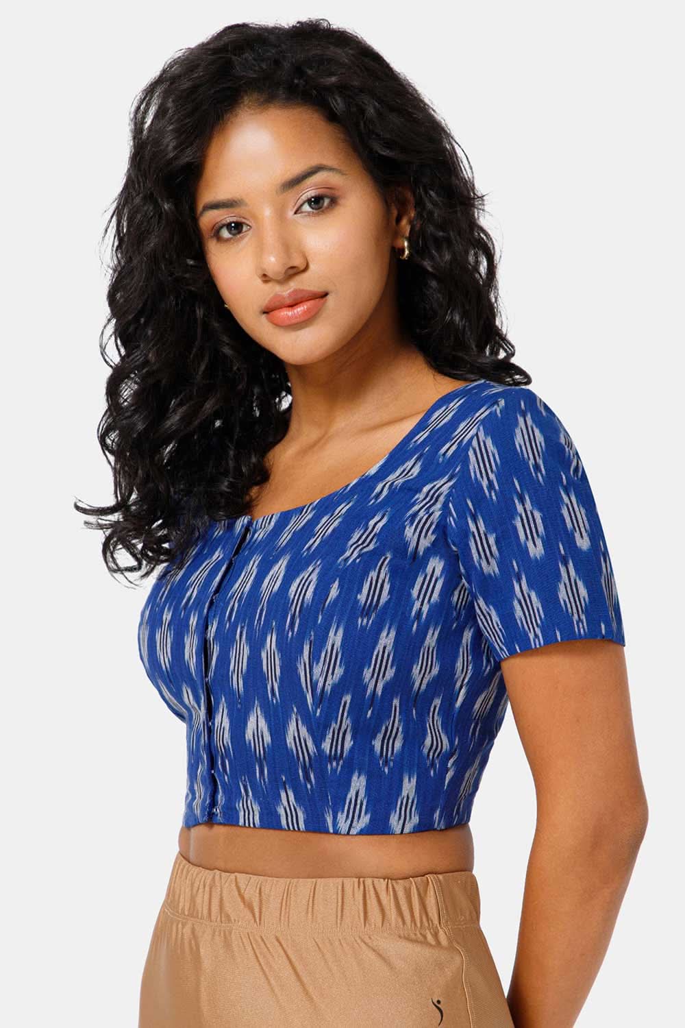 Naiduhall Princess Cut Round Neck Short Sleeve Ikat Blouse - Blue - BU10