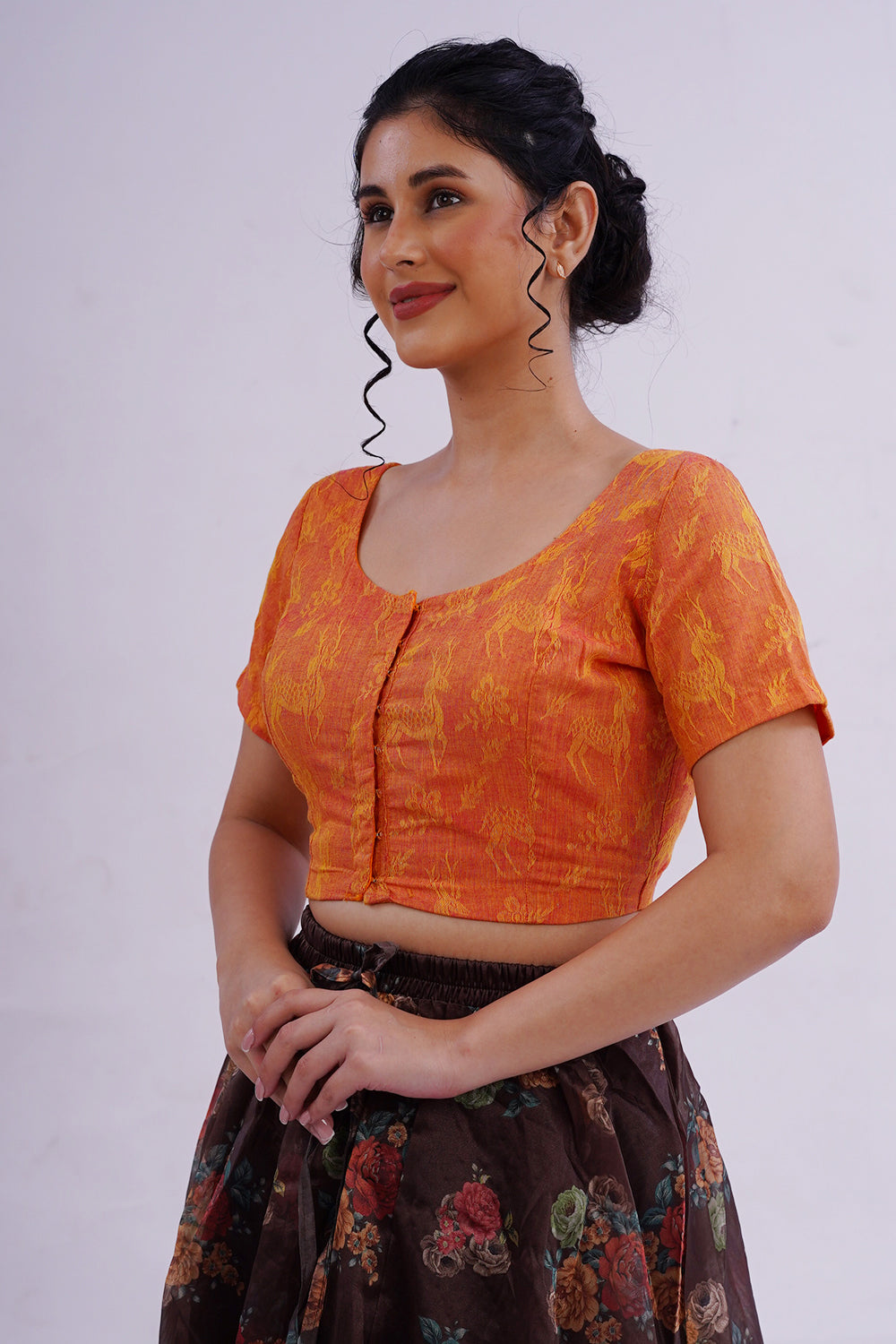 Naidu Hall Round Neck Short Sleeve Women's Handloom Cotton Saree Jacquard2 Front Open Blouse - Orange