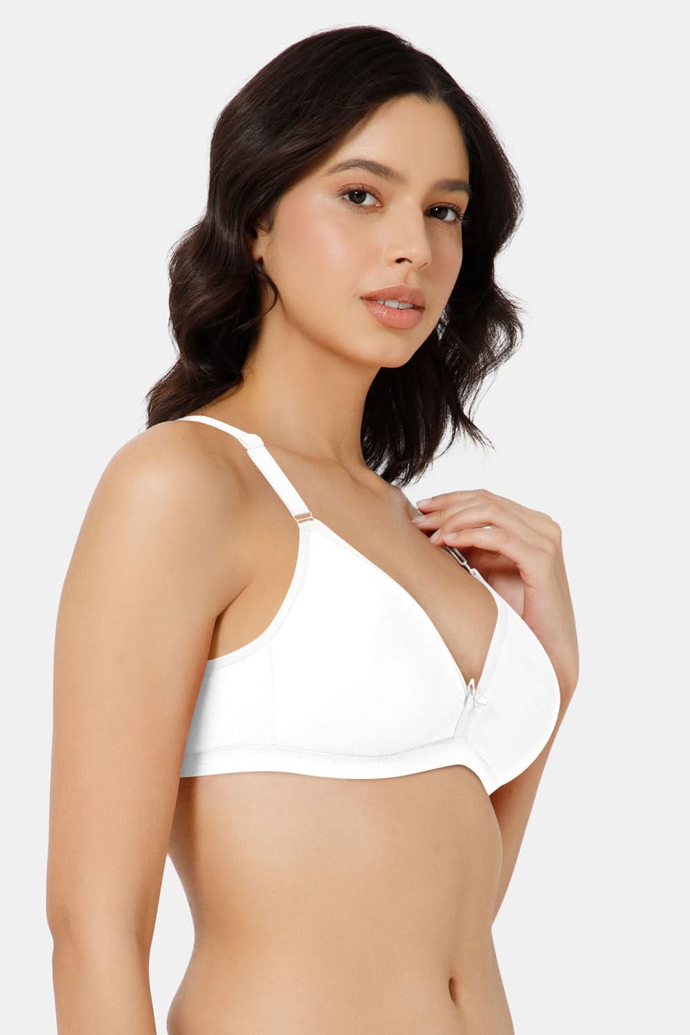 Nova Everyday Padded T-Shirt Bra in White for a Stylish and Comfortable Fit