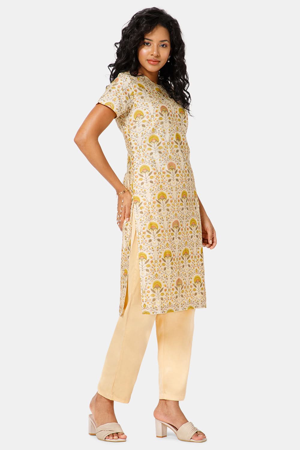 Mythri Boat Neck Short Sleeve Straight Kurti - Yellow - KU57