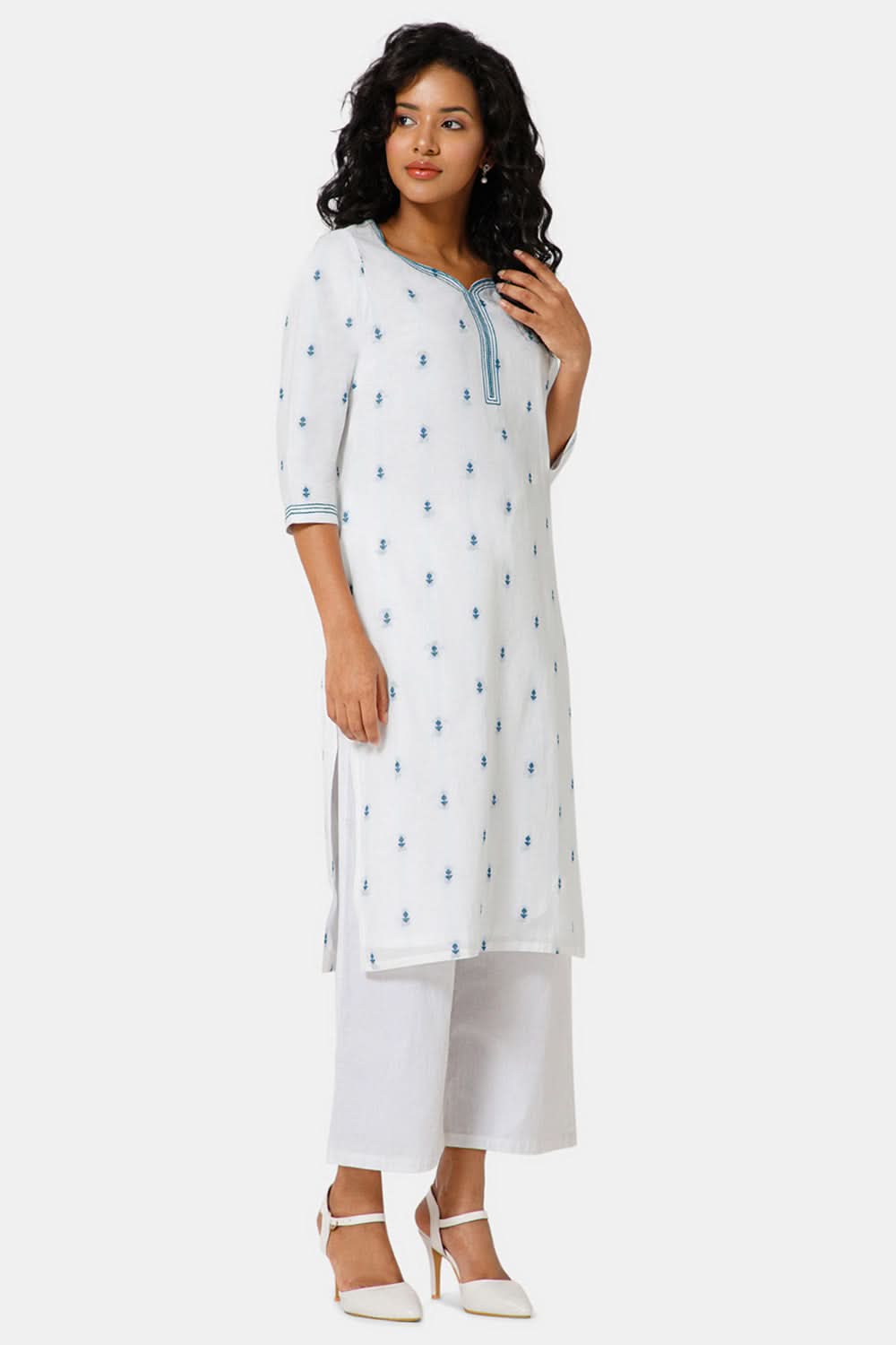 Mythri Sweet Heart Neck 3/4th Sleeve Straight Kurti - Blue - KU45