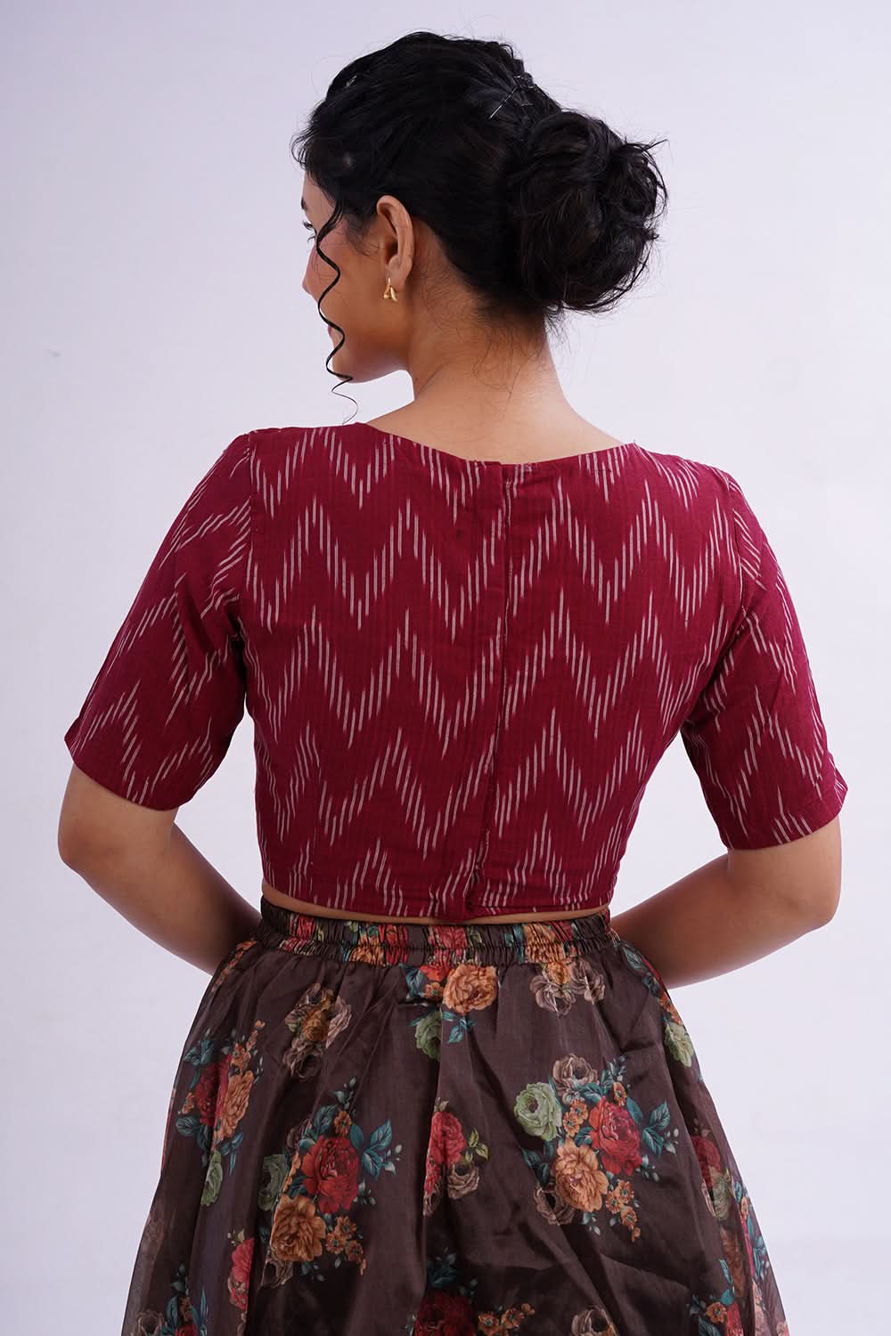 Naidu Hall V Neck Elbow Sleeve Women's Handloom Cotton Saree Ikat1 Back Open Blouse - Maroon