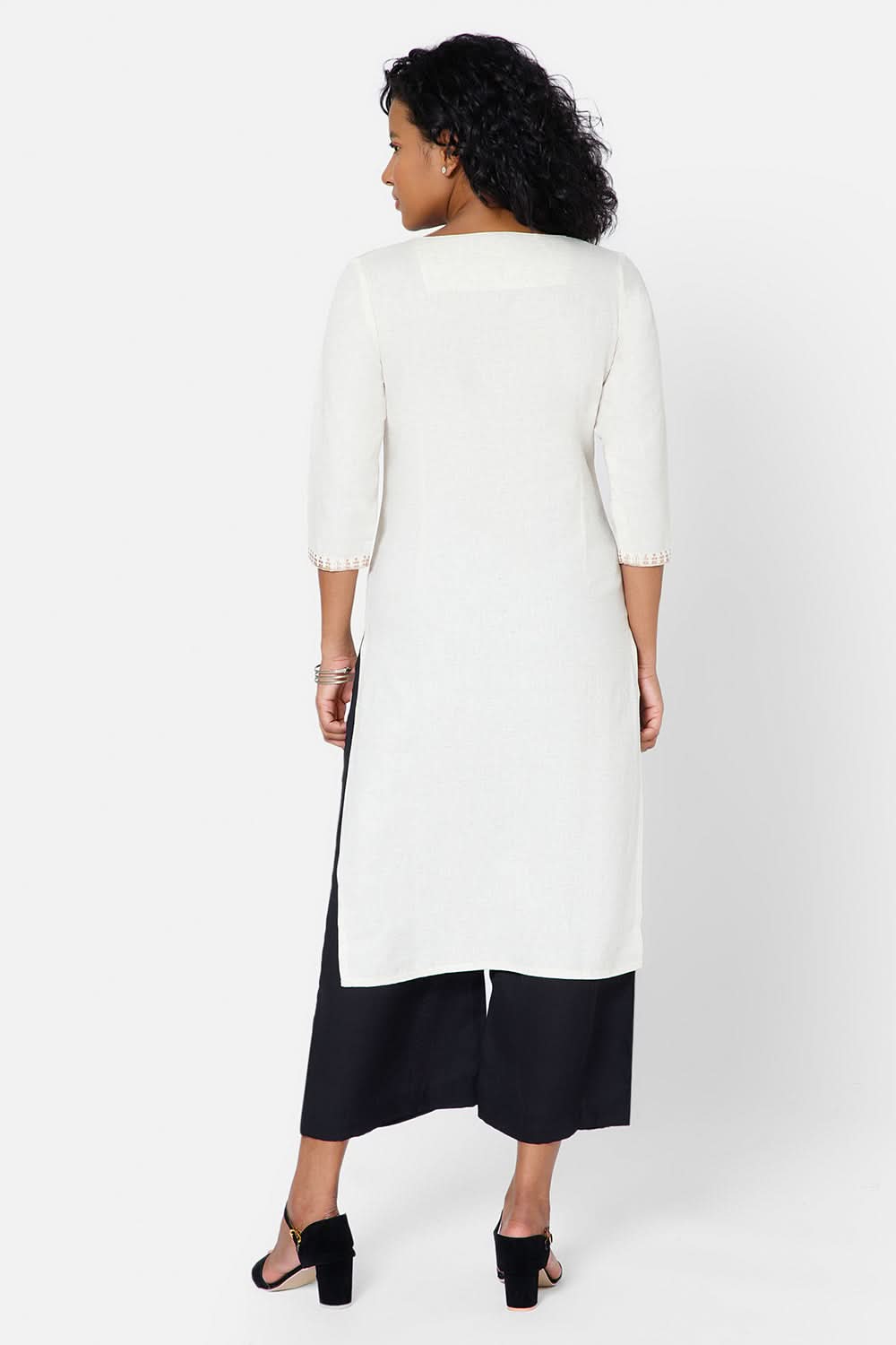 Mythri Women's Casual Kurthi with Sweetheart Neck 3/4th Sleeves - Off White - KU47