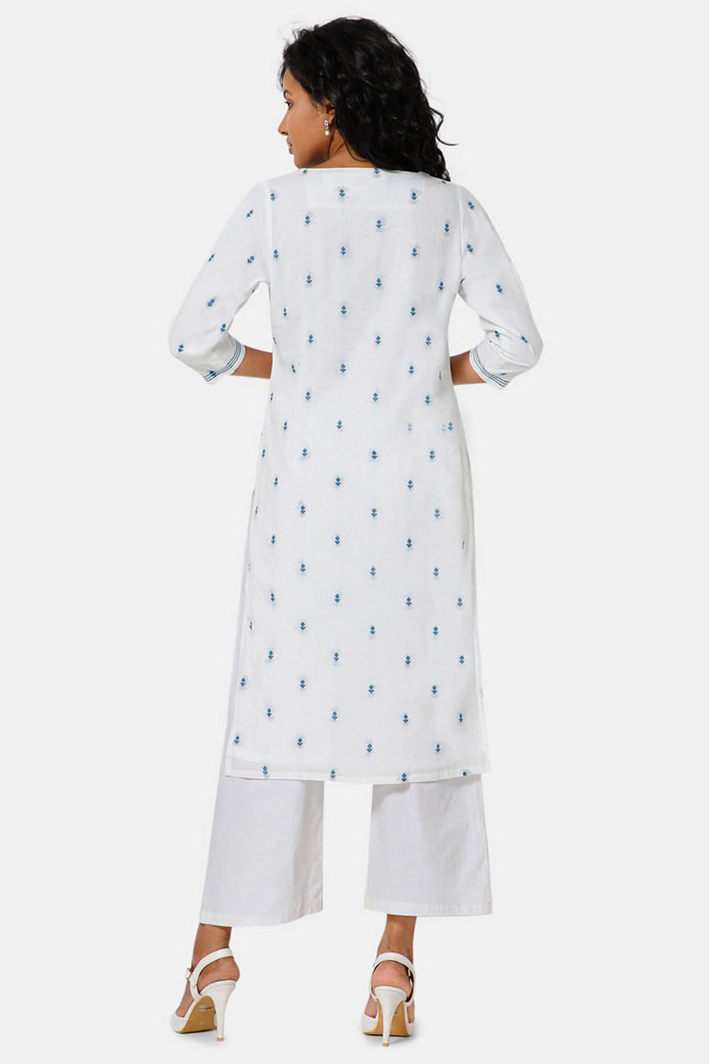 Mythri Sweet Heart Neck 3/4th Sleeve Straight Kurti - Blue - KU45
