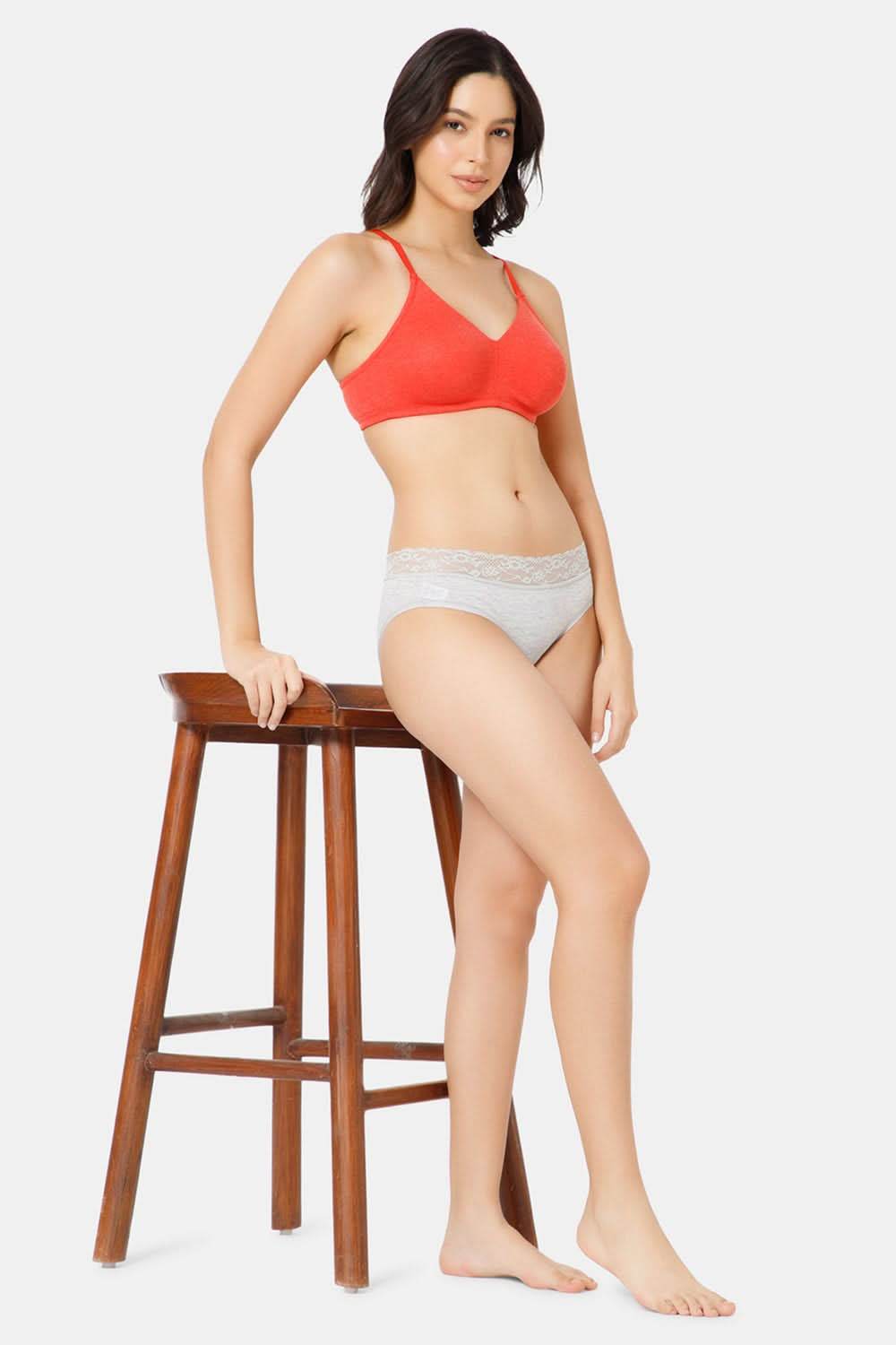 Nora Non-Wired Seamless Everyday T-Shirt Bra with Double-Layered Support - Naidu Hall Family Store