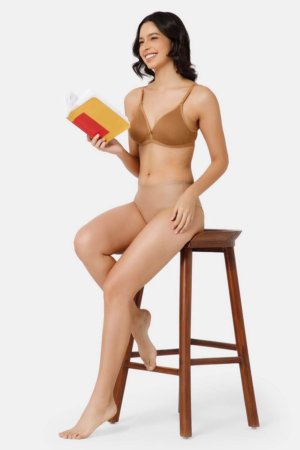 Naidu Hall Everyday T-Shirt Plunge Bra – Feliz for Comfort, Style, and Flawless Silhouette - Naidu Hall Family Store