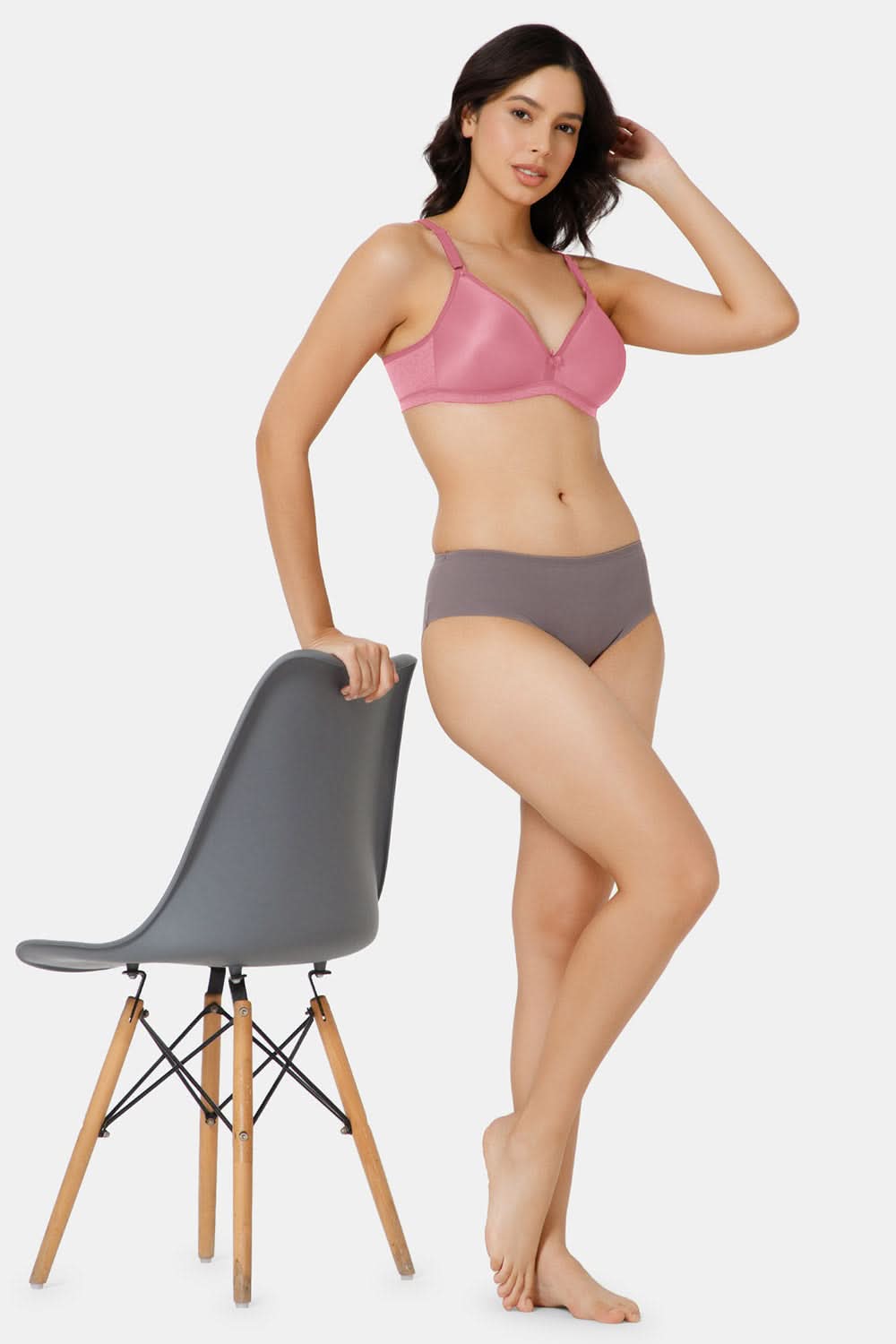 Elegant Pink Nova T-Shirt Bra Designed for All-Day Comfort