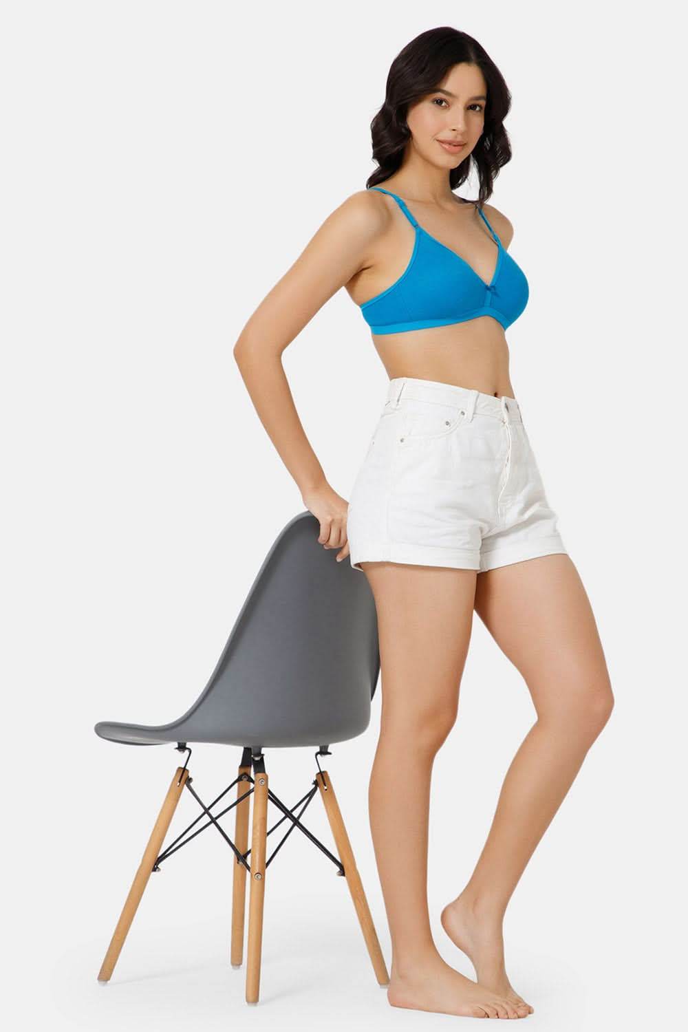 Naidu Hall Everyday T-Shirt Plunge Bra – Feliz for Comfort, Style, and Flawless Silhouette - Naidu Hall Family Store