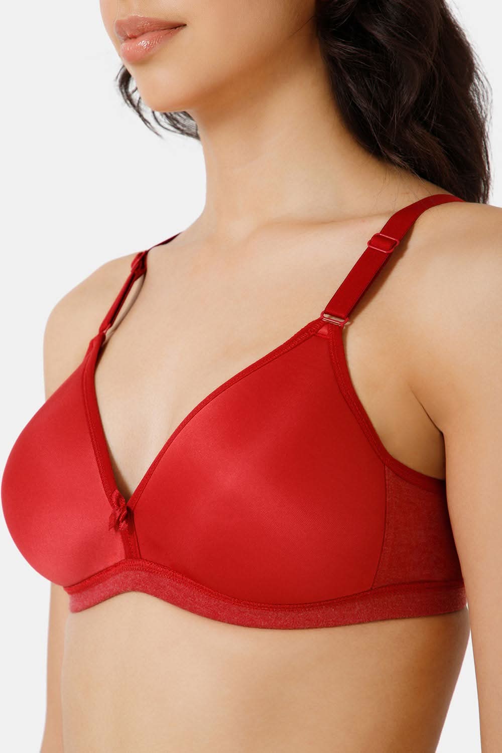 Close-Up of Paradise Pink Nova T-Shirt Bra Offering Smooth and Comfortable Padding