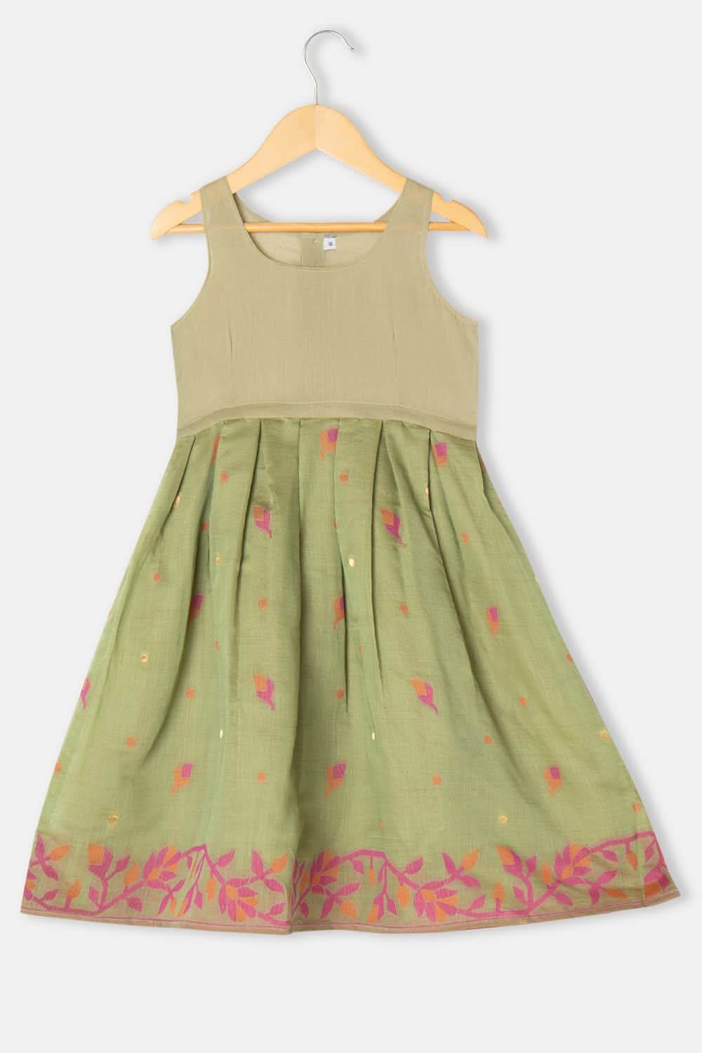 Chittythalli Girls Pavadai Set Cotton Blend with Sweetheart Neckline & Box Pleat Skirt - PS75 - Naidu Hall Family Store