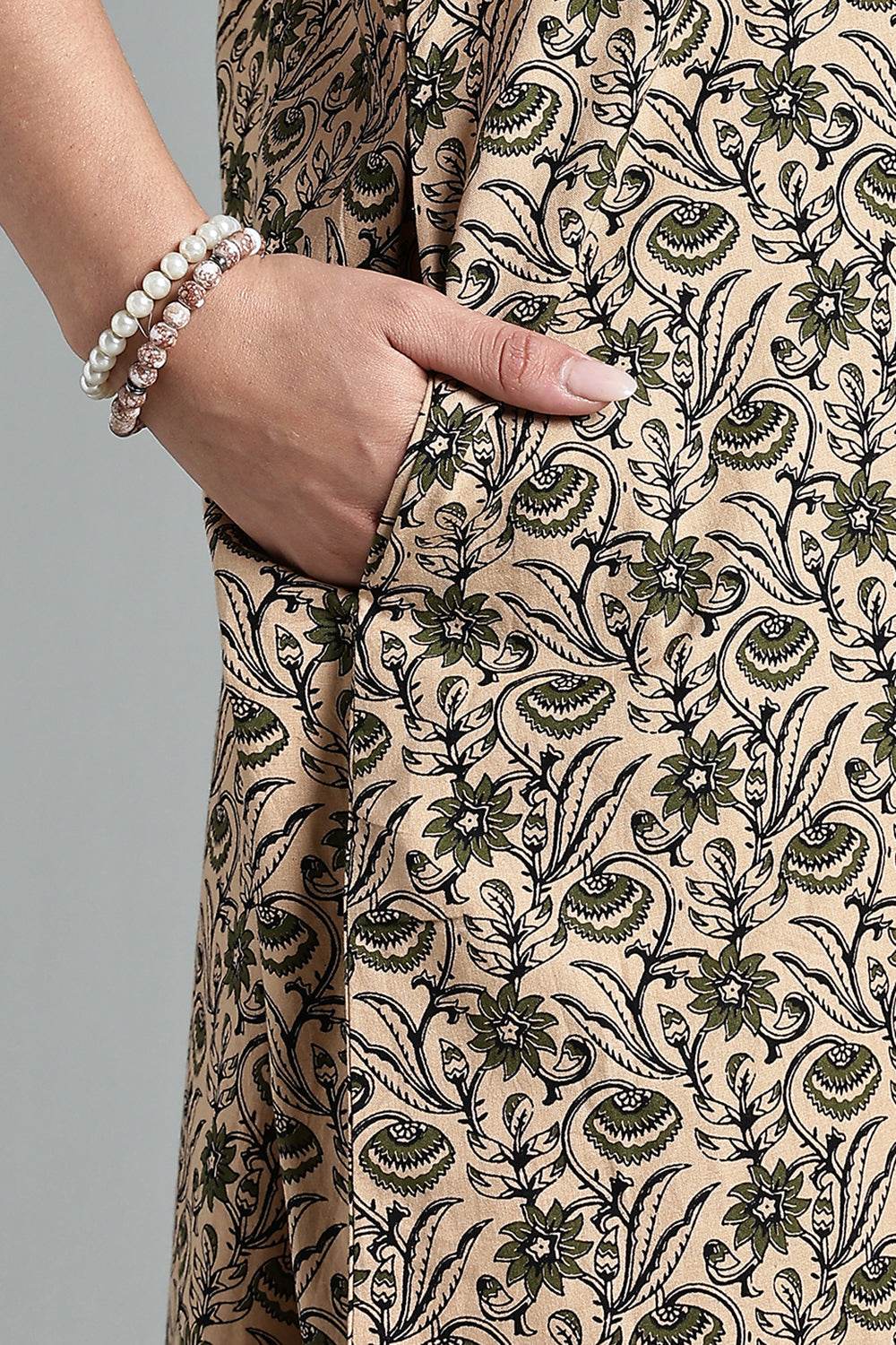 Naidu Hall Women’s Printed Cotton Nighty – Shirt Collar, Front Button Placket & Contrast Hem Detailing – Green- NA35 - Naidu Hall Family Store