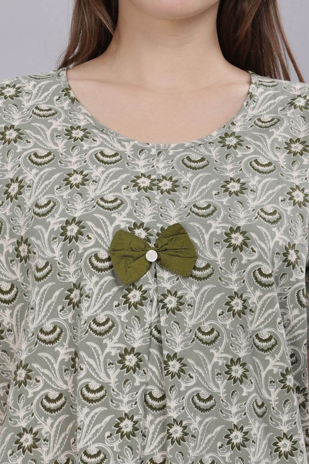 Naidu Hall Round Neck Short Sleeves 100% Cotton Printed with Box pleat Women's Nighty - Green - T417 - Naidu Hall Family Store