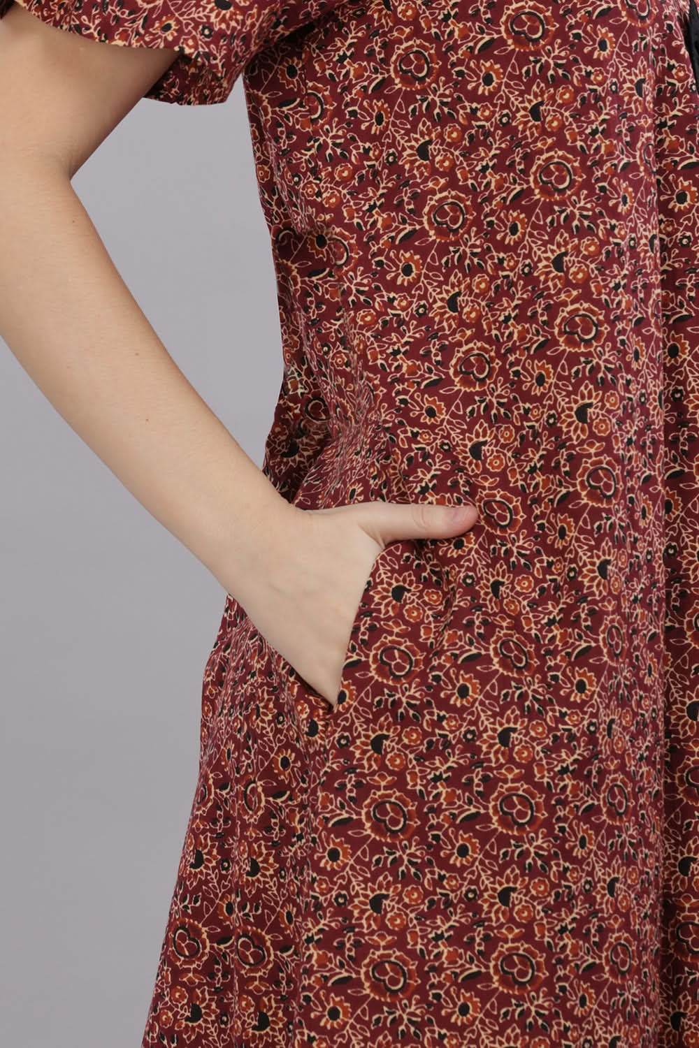 Naidu Hall Round Neck Short Sleeves 100% Cotton Printed with Box pleat Women's Nighty - Brown - T415 - Naidu Hall Family Store