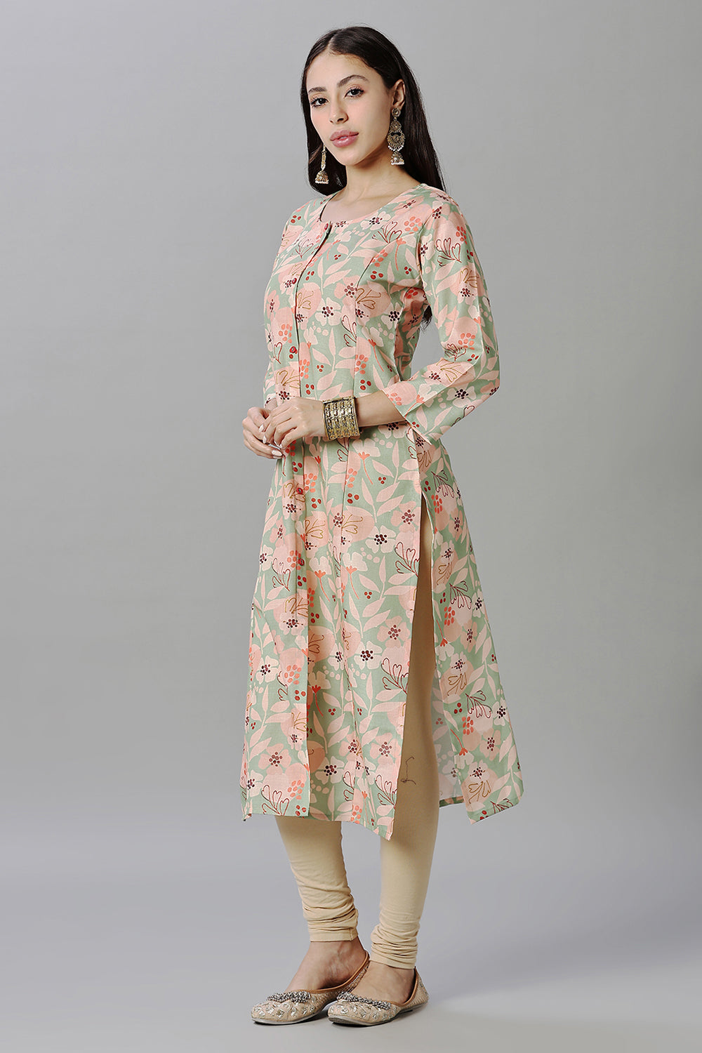 Mythri Women's Printed Cotton Blend Kurta – Round Neck, Contrast Buttons & 3/4 Sleeves
- Green - KA14
