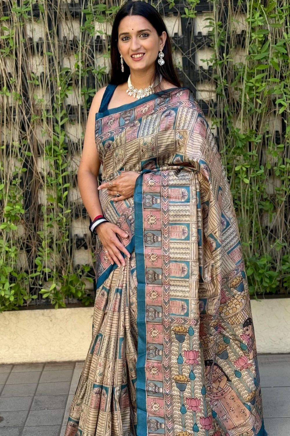 Women's Art Silk Tussar-Style Printed Saree | Elegant Festive & Occasion Wear Ethnic Saree | 5692