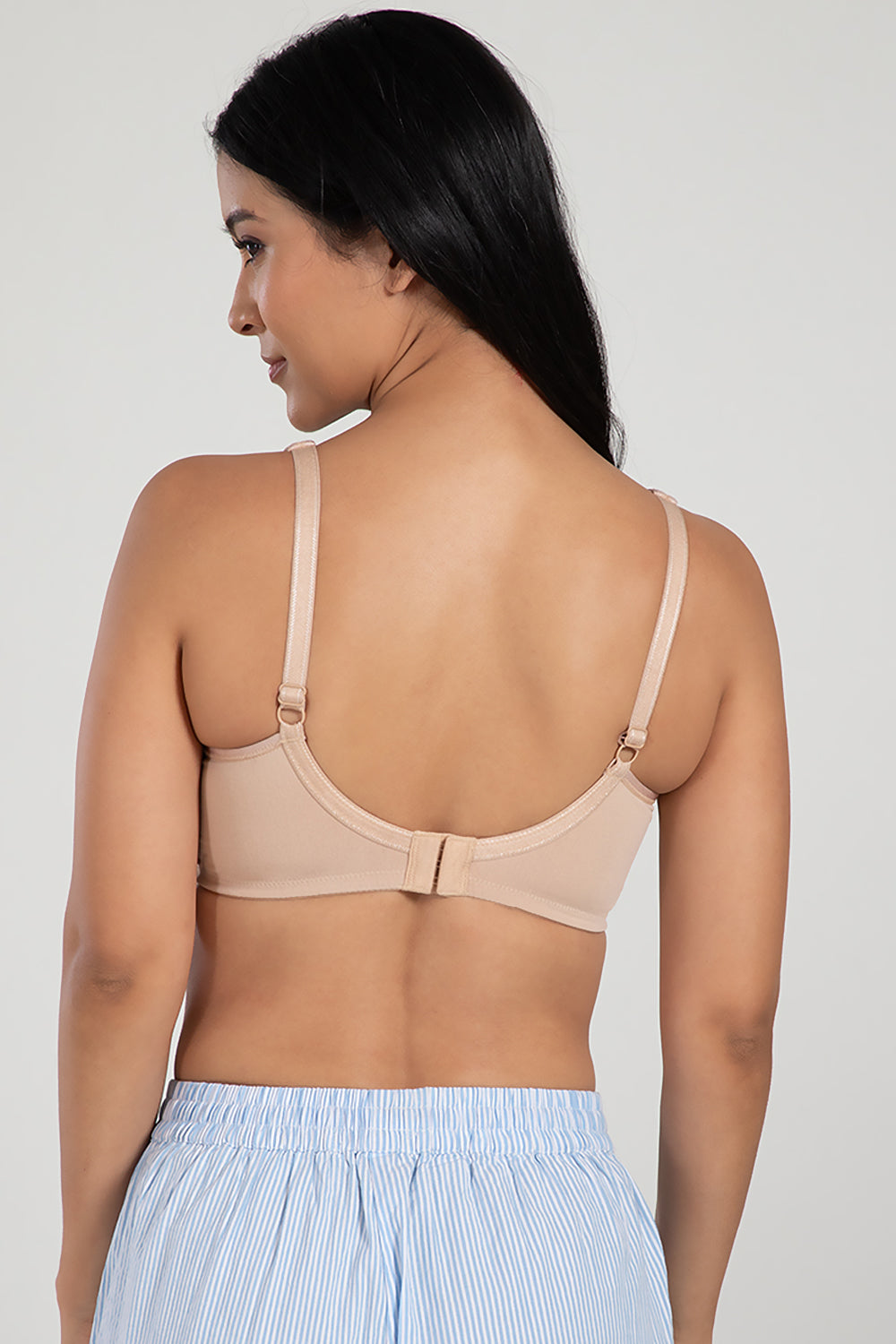 Intimacy Bra for Women | Non-Wired Non-Padded Full Coverage T-Shirt Bra | Seamless Moulded Bra for Women | Everyday Comfort Bra | Smooth Back Women's Lingerie | Medium & High Cup - SS05