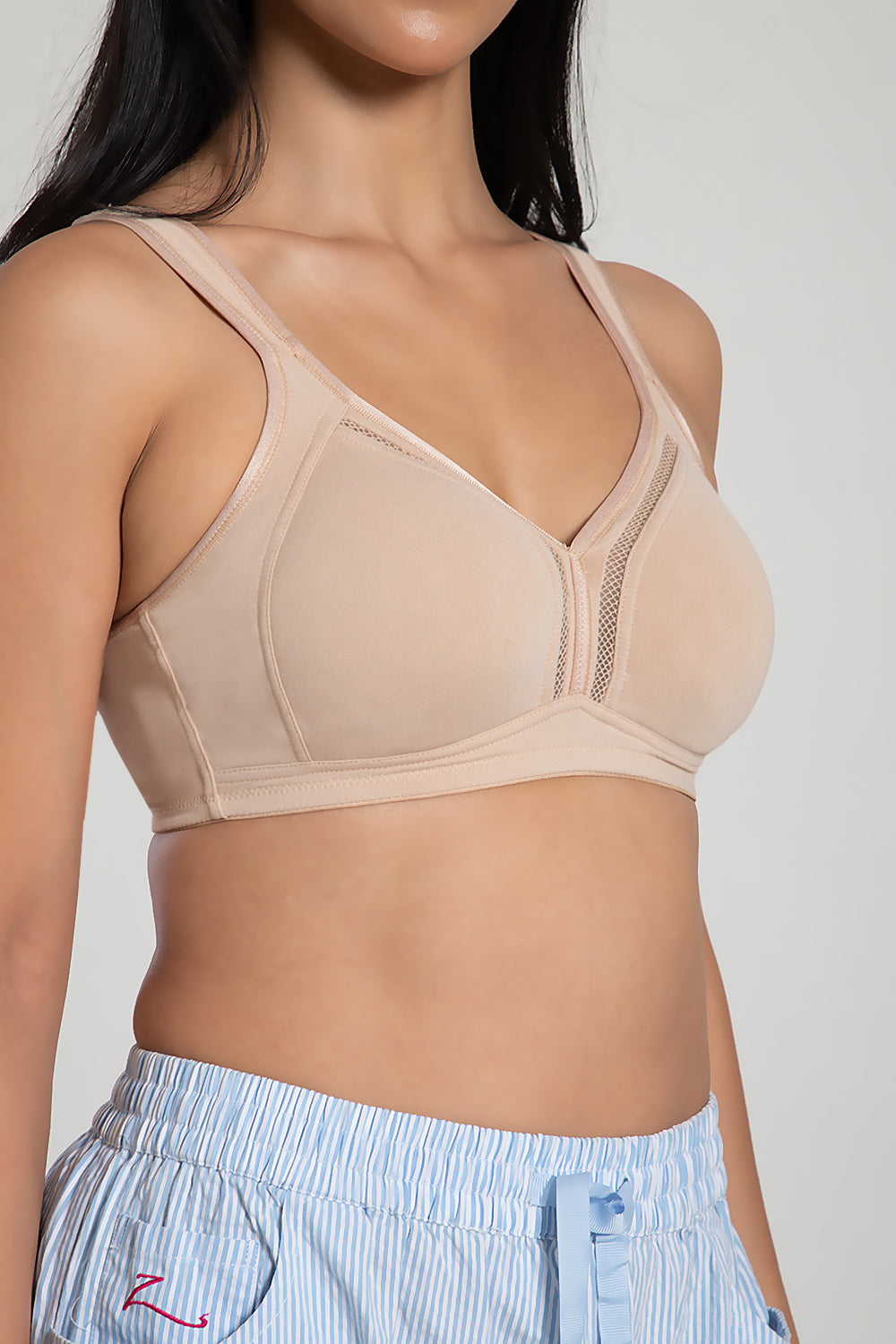 Intimacy Bra for Women | Non-Wired Non-Padded Full Coverage T-Shirt Bra | Seamless Moulded Bra for Women | Everyday Comfort Bra | Smooth Back Women's Lingerie | Medium & High Cup - SS05
