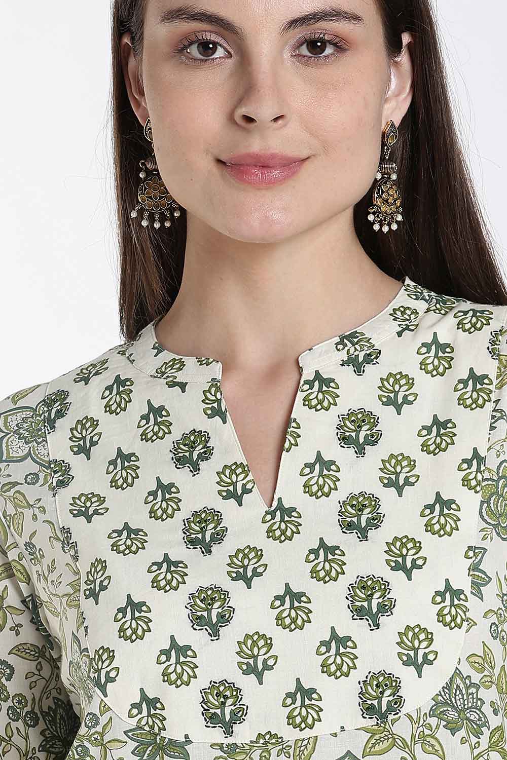 Mythri Women’s Cotton Embroidered Kurti – Straight Fit Ethnic Kurta with V Notch Neck & Lace Detail | Casual Wear, Office Wear & Daily Wear Kurti for Women - K118