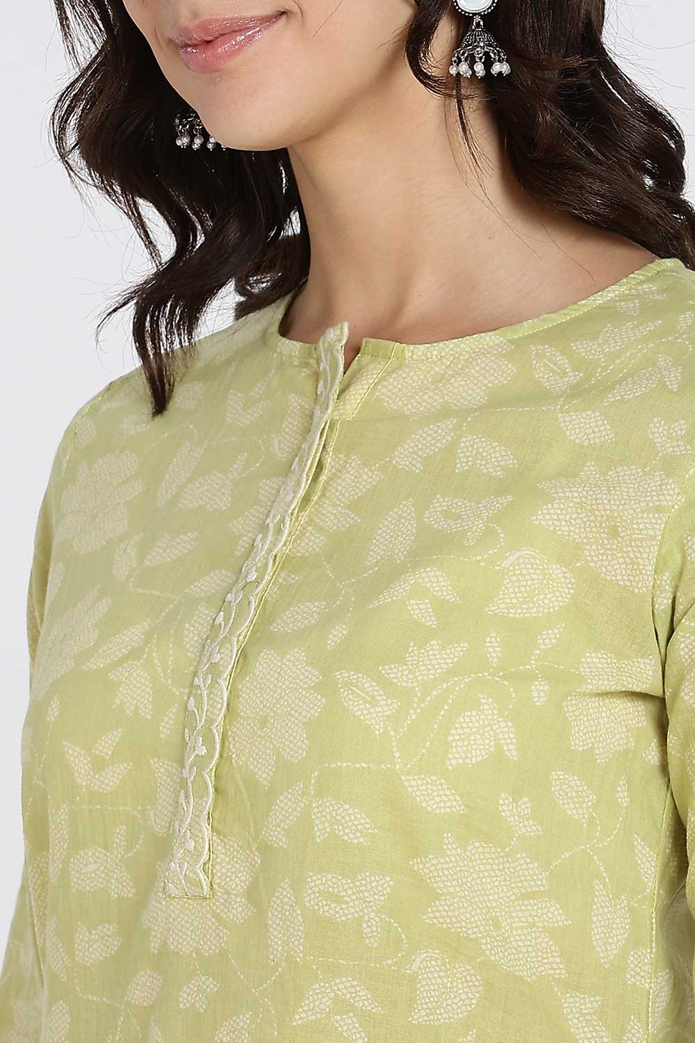 Mythri Elegant Cotton Kurthi Set for Women – Straight Cut Kurta with Embroidery & Pants | Daily Wear Ethnic Kurta Set - Green - K803