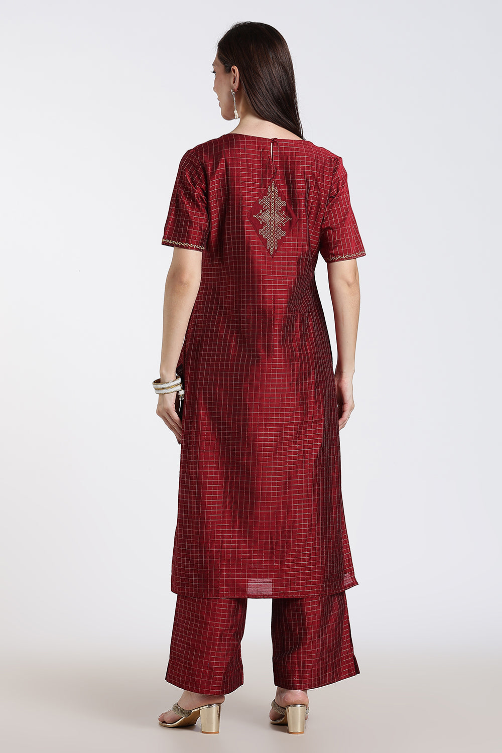 Mythri Women's Cotton Blend Embroidered Kurta Set with Wide Leg Pants | Crossover V-Neck Ethnic Kurta Set for Women | Festive & Traditional Wear - KS04