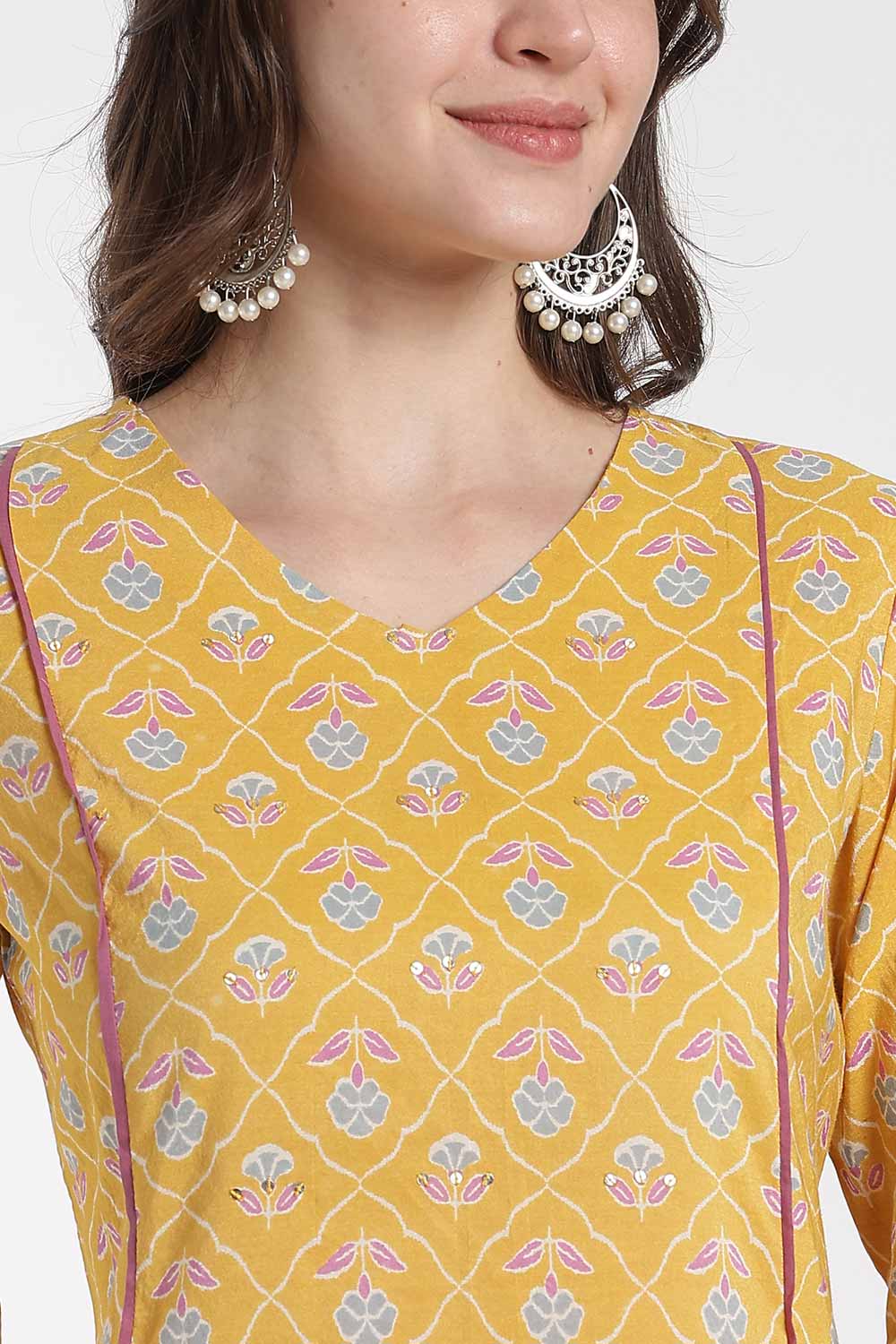 Mythri Women’s Cotton Chanderi Embroidered Kurti – V-Neck 3/4 Sleeve Butta Print Kurti with Contrast Piping | Everyday Ethnic Kurti for Women - 1203