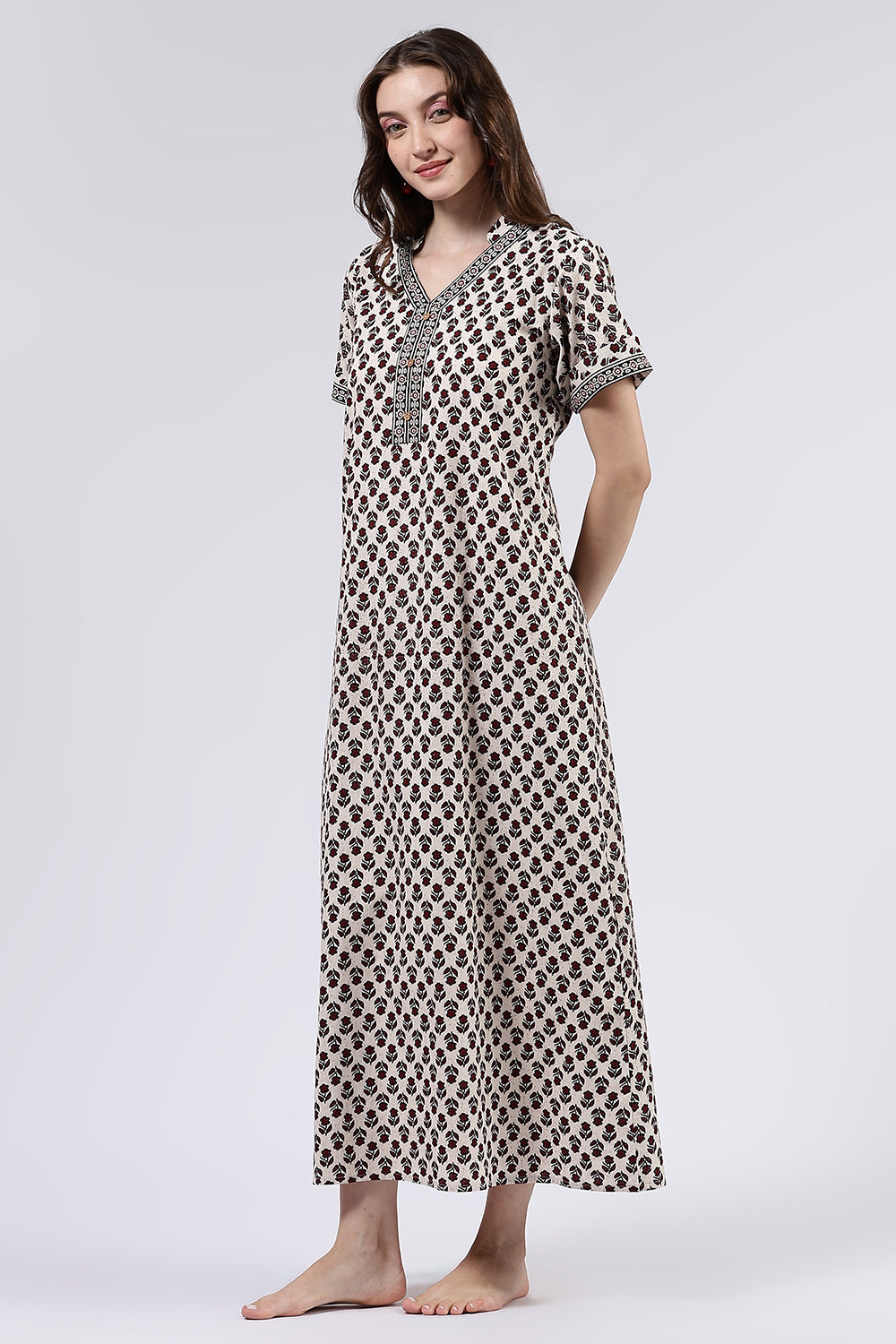 Naidu Hall Women’s Printed Cotton Full Length Nighty with Mandarin Collar and V Slit Neckline
- Black - NA60