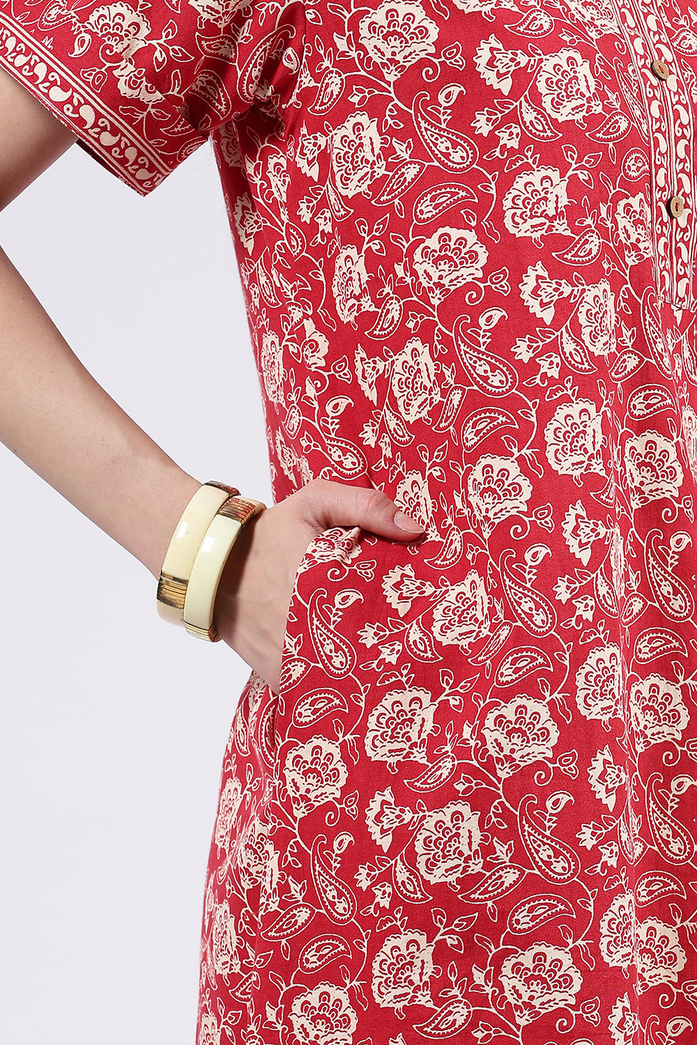 Naidu Hall Women’s Printed Cotton Full Length Nighty with Mandarin Collar and V Slit Neckline
- NA69