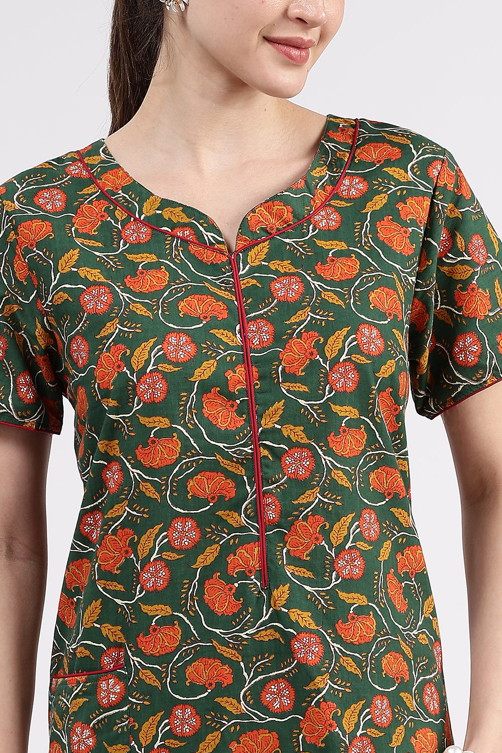Naidu Hall Women’s Printed Cotton Full Length Nighty with Round Neck and Contrast Piping Detail
- Green - NA96