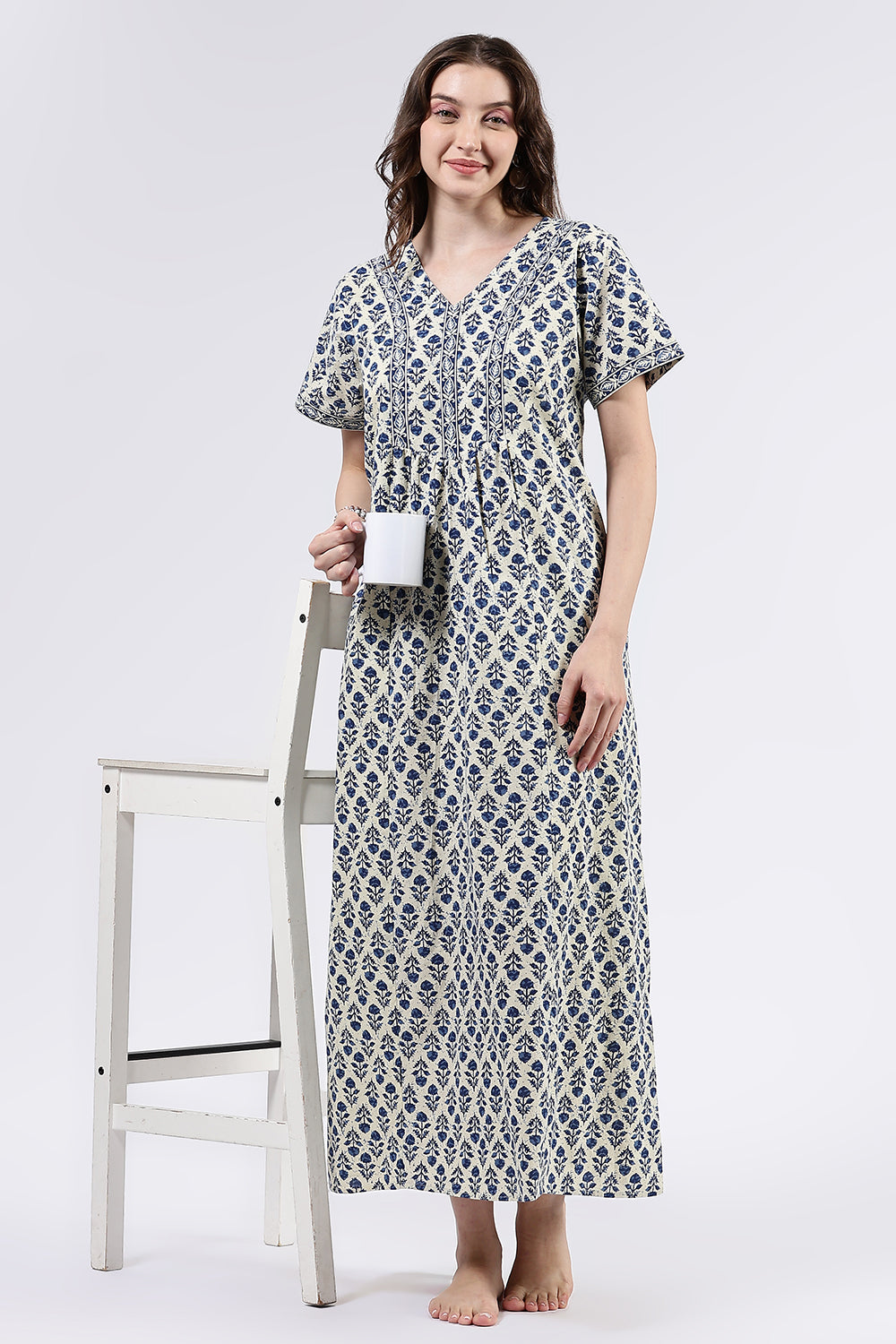 Naidu Hall Women’s Printed Cotton Full Length Nighty with V Neck and Princess Panel Design
- Blue - NA99