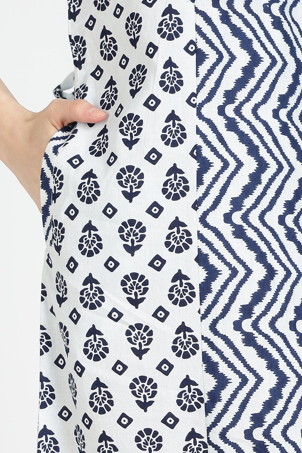 Naidu Hall Women’s Printed Cotton Nighty | Full Length Mandarin Collar Half Sleeve Botanical Leaf Print Nightdress for Daily Wear & Sleepwear
- NB32