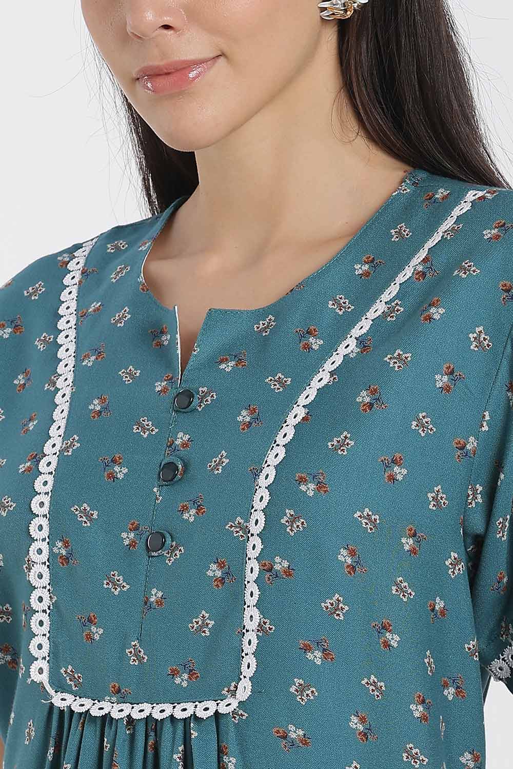 Naidu Hall Printed Cotton Nighty for Women – Full Length A-Line Nighty with Lace Panel & V-Slit Neck | Comfortable Daily Wear Sleepwear
- NB37