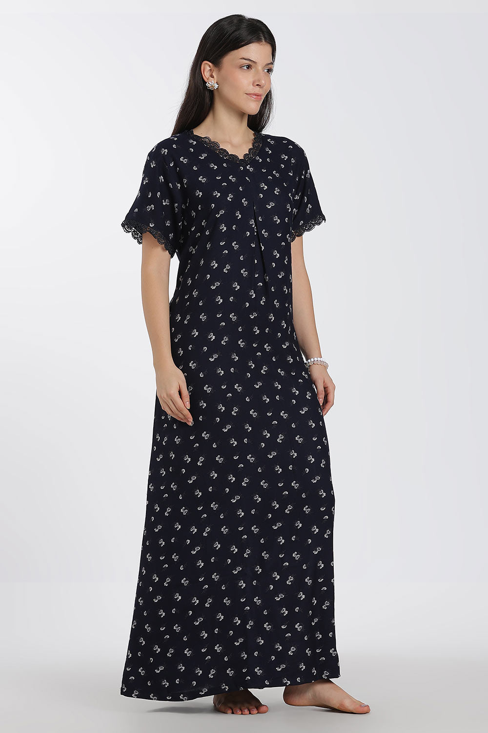 Naidu Hall Printed Alpine Cotton Nighty for Women – Full Length A-Line Sleepwear with Lace Detail & V-Neck | Comfortable Daily Wear Nighty
- NB39