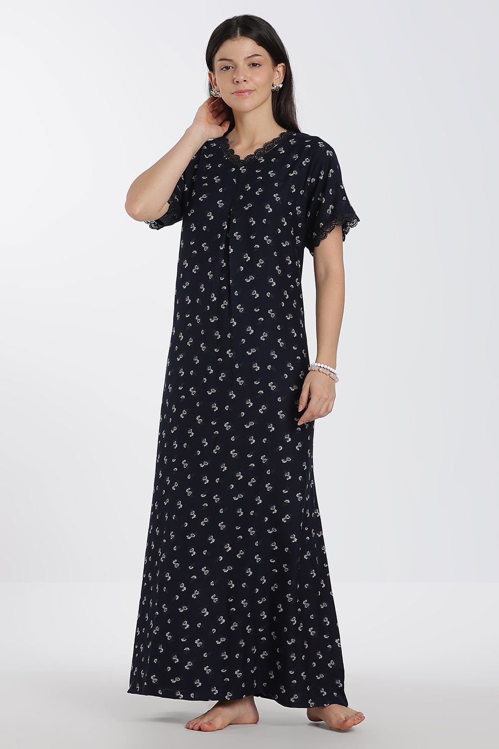 Naidu Hall Printed Alpine Cotton Nighty for Women – Full Length A-Line Sleepwear with Lace Detail & V-Neck | Comfortable Daily Wear Nighty
- NB39
