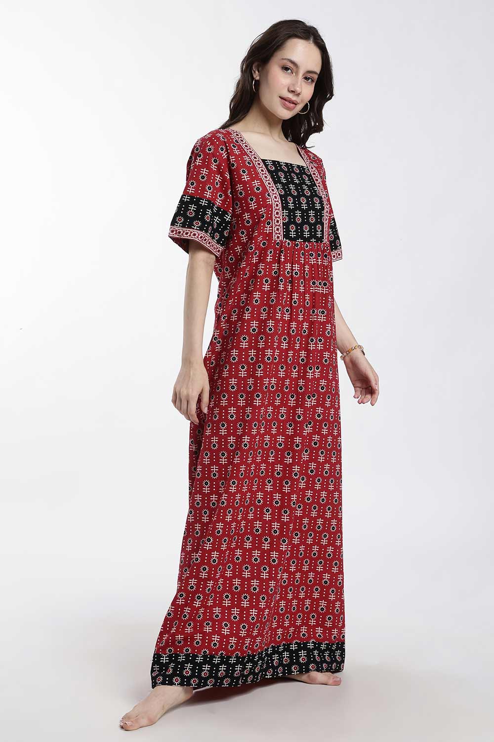 Naidu Hall Women’s Cotton Printed Nighty – Full Length Box Neck Sleepwear with Gathered Yoke & Patchwork Detail
- NB49
