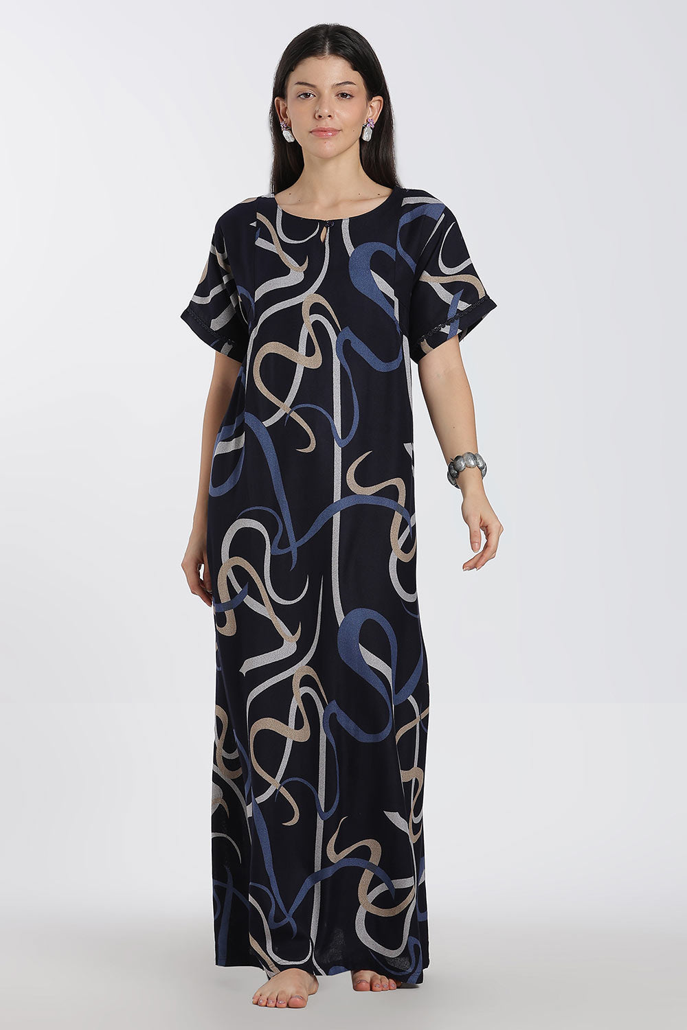Naidu Hall Printed Cotton Nighty for Women – Full Length Relaxed Fit Sleepwear with Keyhole Neck & Panel Design | Comfortable Daily Wear Nighty
- NF41