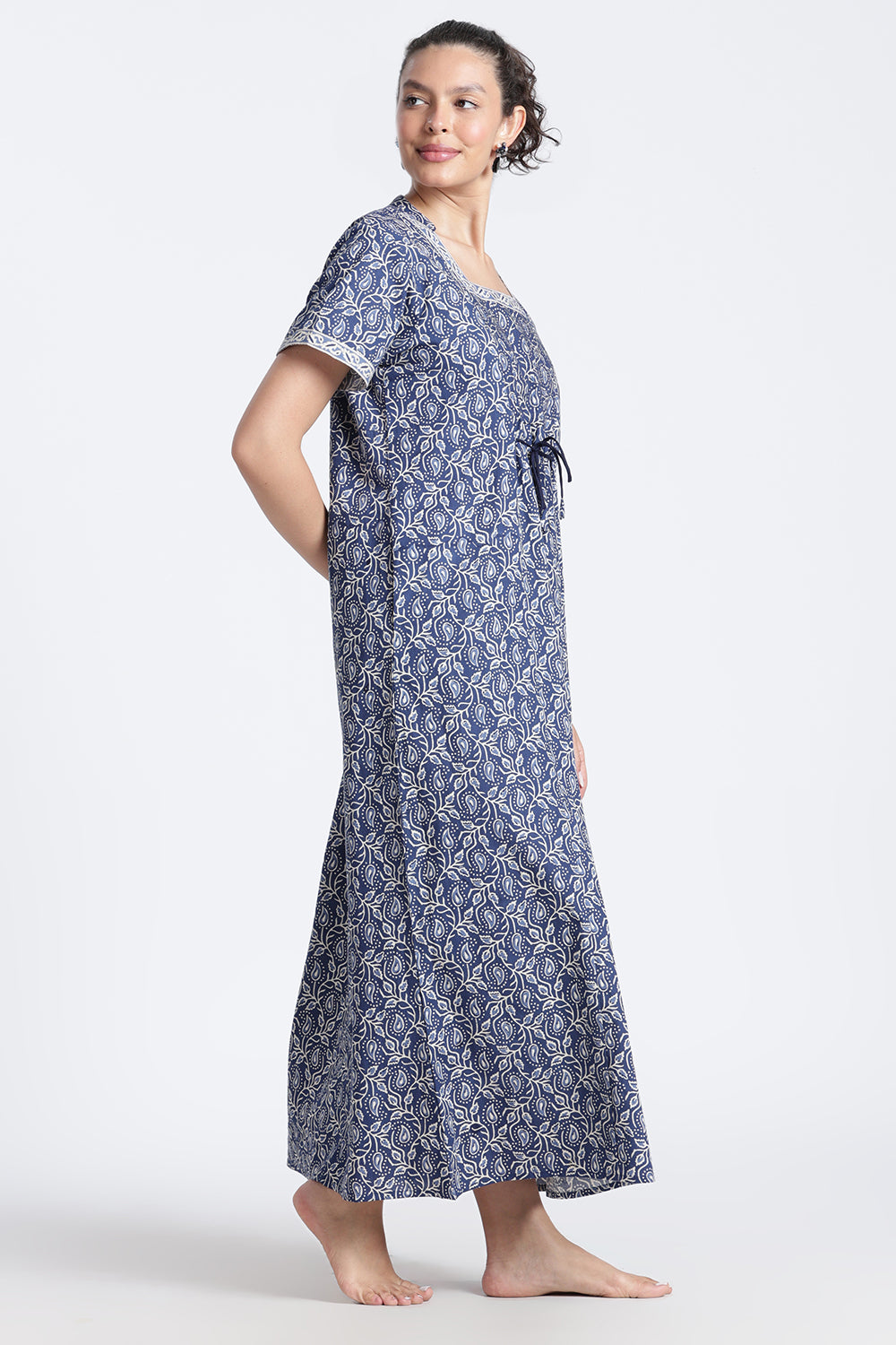 Naidu Hall Women’s Printed Cotton Nighty | Full-Length Daily Wear & Sleepwear Nightdress with Square Neck & Mandarin Collar
- NB22