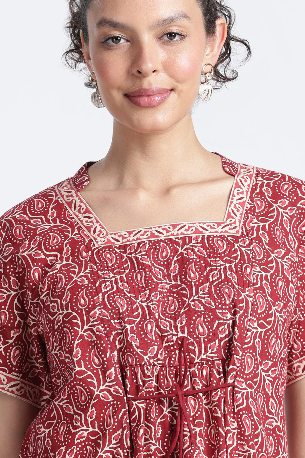 Naidu Hall Women’s Printed Cotton Nighty | Full-Length Daily Wear & Sleepwear Nightdress with Square Neck & Mandarin Collar
- NB22