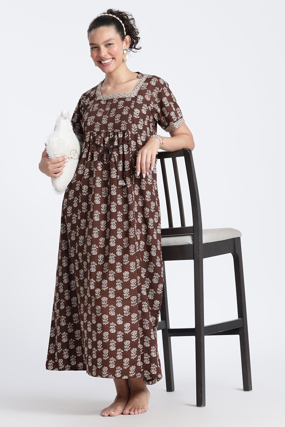 Naidu Hall Women’s Printed Cotton Nighty | Full-Length Daily Wear & Sleepwear Nightdress with Square Neck & Mandarin Collar
- NB23