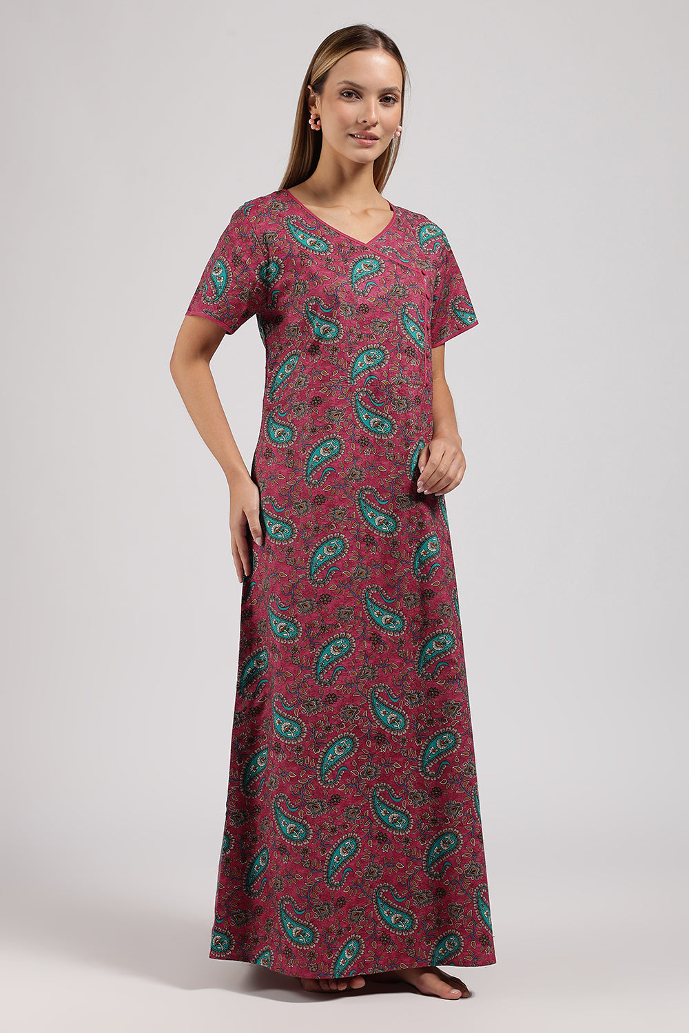 Naidu Hall Printed Cotton Nighty for Women – A-Line Relaxed Fit Sleepwear with V-Neck & Asymmetric Panel | Comfortable Daily Wear Nighty
- N121