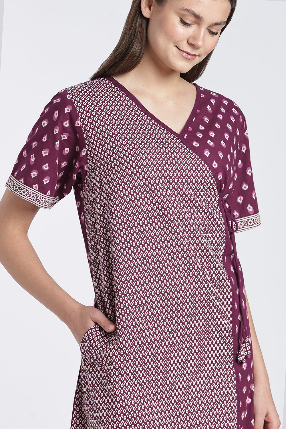 Naidu Hall Women’s Printed Cotton Angarakha Nighty | V-Neck Wrap Style Night Dress with Tie-Up | Short Sleeve Daily Wear, Sleepwear & Loungewear
- NB51