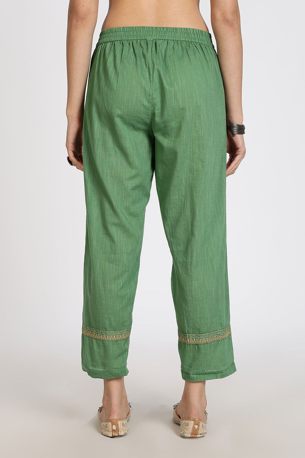 Mythri Women’s Cotton Cambric Kurthi Set 3 Piece Straight Cut Kurthi with Pants and Kota Cotton Shawl - Green - R502