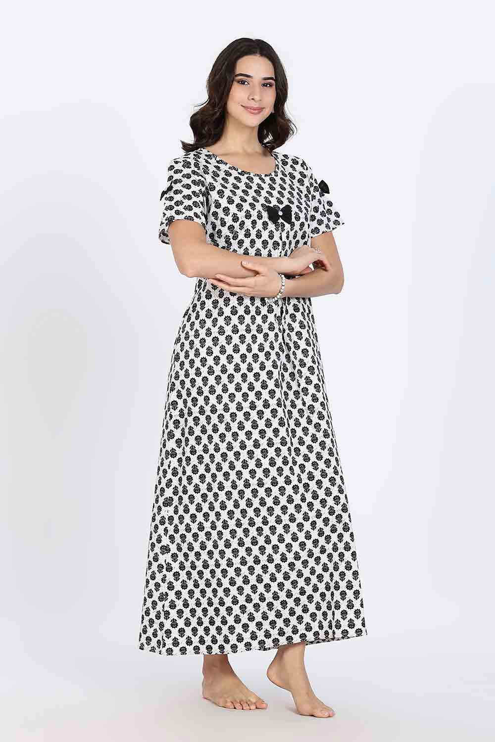 Naidu Hall Women’s Cotton Full-Length Nighty with Bow Tie & Pearl Button – Printed Design
- Black - NA62