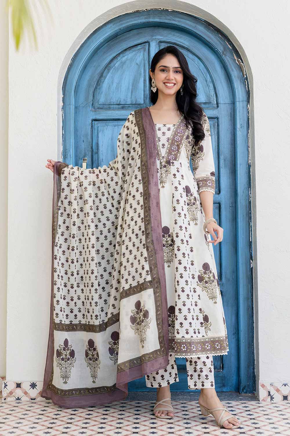 Women's Cotton Blend Printed Chudidar Set | Square Neck Ethnic Kurta Set with Bottom | 3/4 Sleeve Regular Fit Everyday Wear - SS05