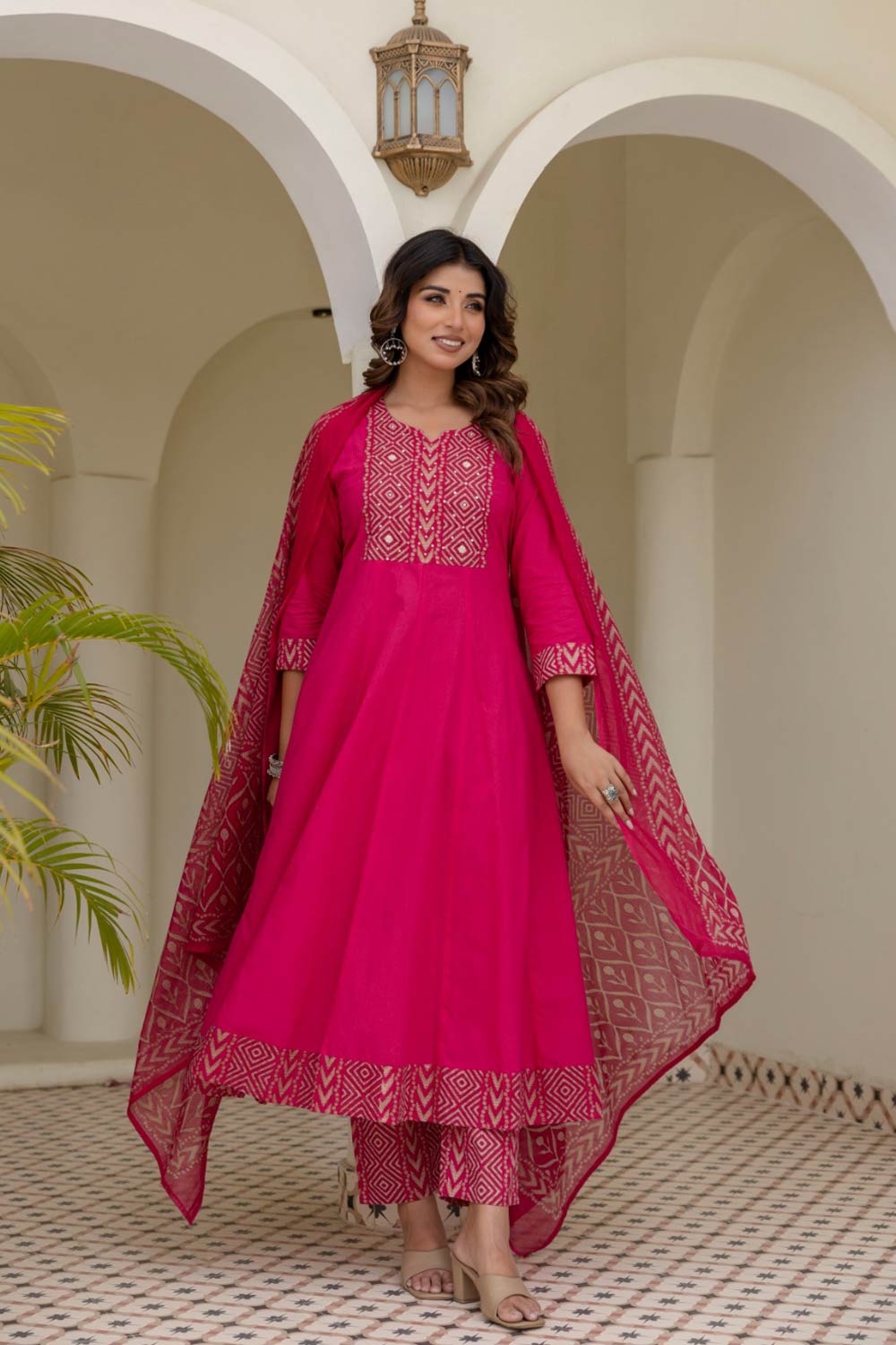 Women's Cotton Blend Chudidar Set | Ethnic Printed Kurta Set with Bottom | Round V-Cut Neck 3/4 Sleeve Regular Fit Everyday Wear - SS06