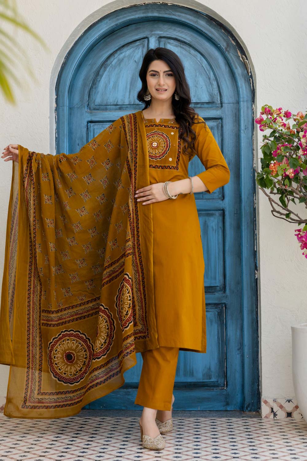 Women's Cotton Blend Chudidar Set | Ethnic Printed Kurta Set with Bottom | Round V-Cut Neck 3/4 Sleeve Regular Fit Everyday Wear - SS07