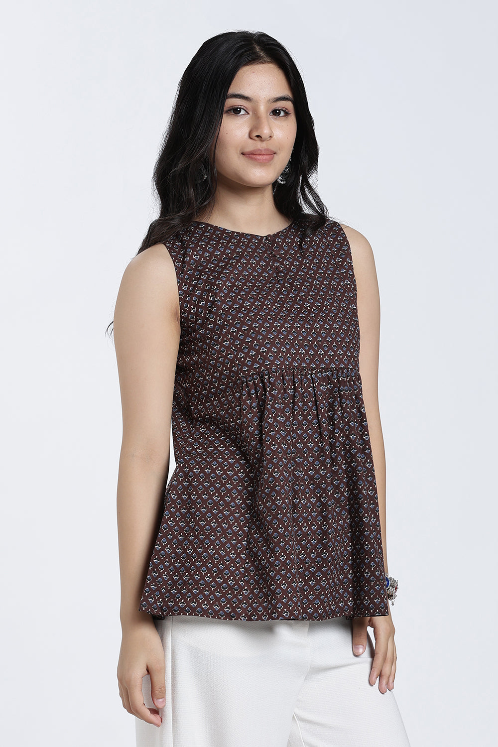 Mythri Women’s Cotton Gathered Short Top – Sleeveless Floral Butta Top with Potli Button Detail | Casual Ethnic Wear - TO37