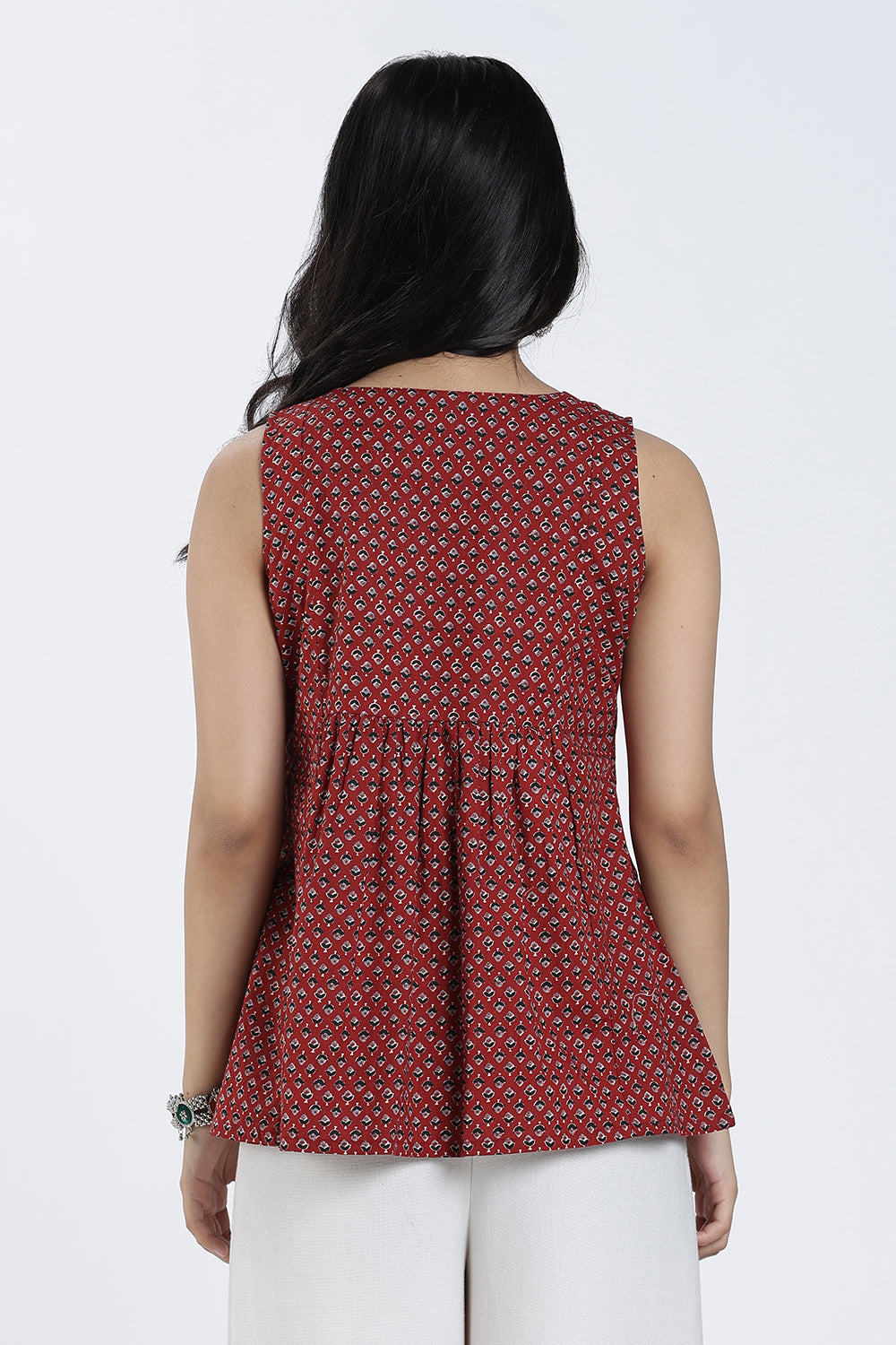 Mythri Women’s Cotton Gathered Short Top – Sleeveless Floral Butta Top with Potli Button Detail | Casual Ethnic Wear - TO37