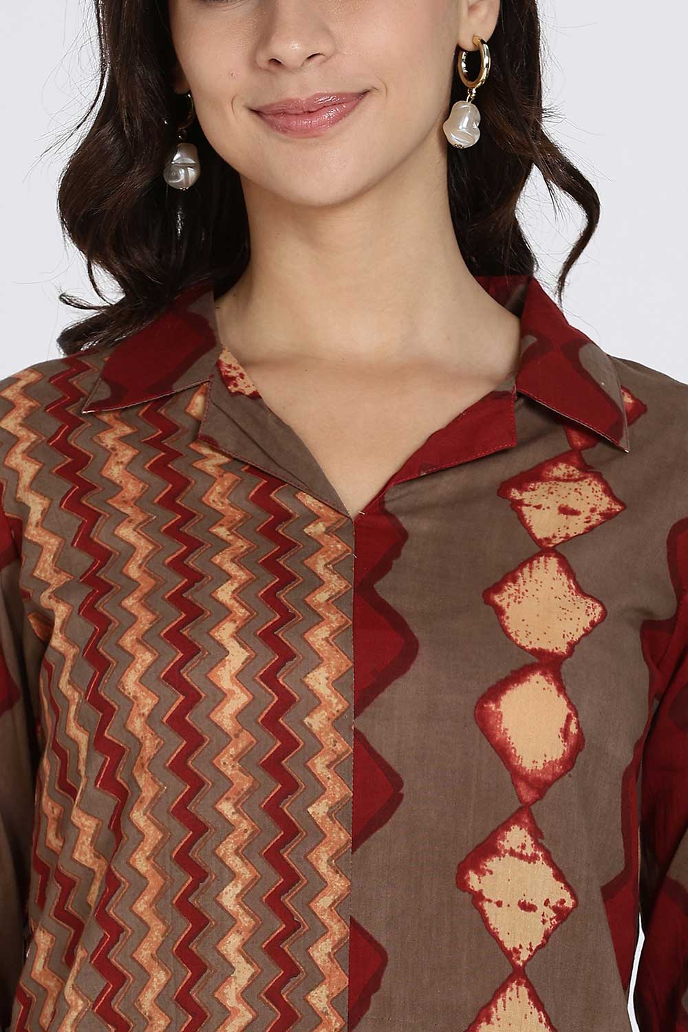 Mythri Women’s Cotton Short Kurti Top – Notch Collar Tunic with Color Blocking & 3/4th Sleeves | Ethnic Wear Kurta Top - Maroon - U014